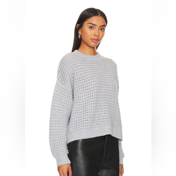 525 Joanna Pullover - Picture 2 of 11